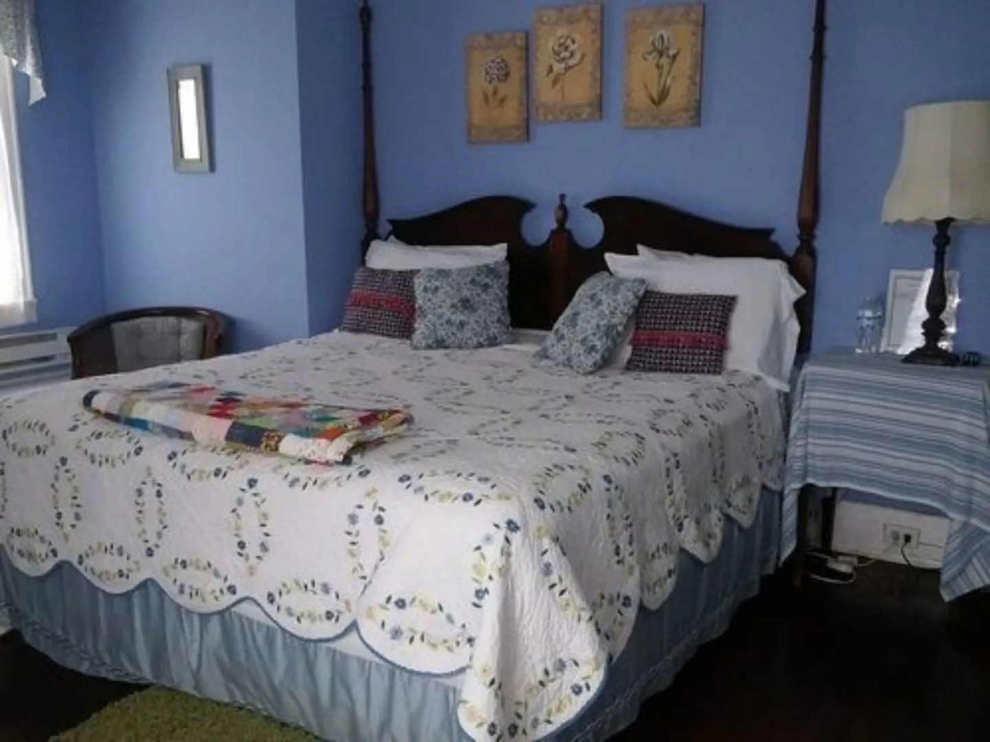 Six Acres Bed & Breakfast