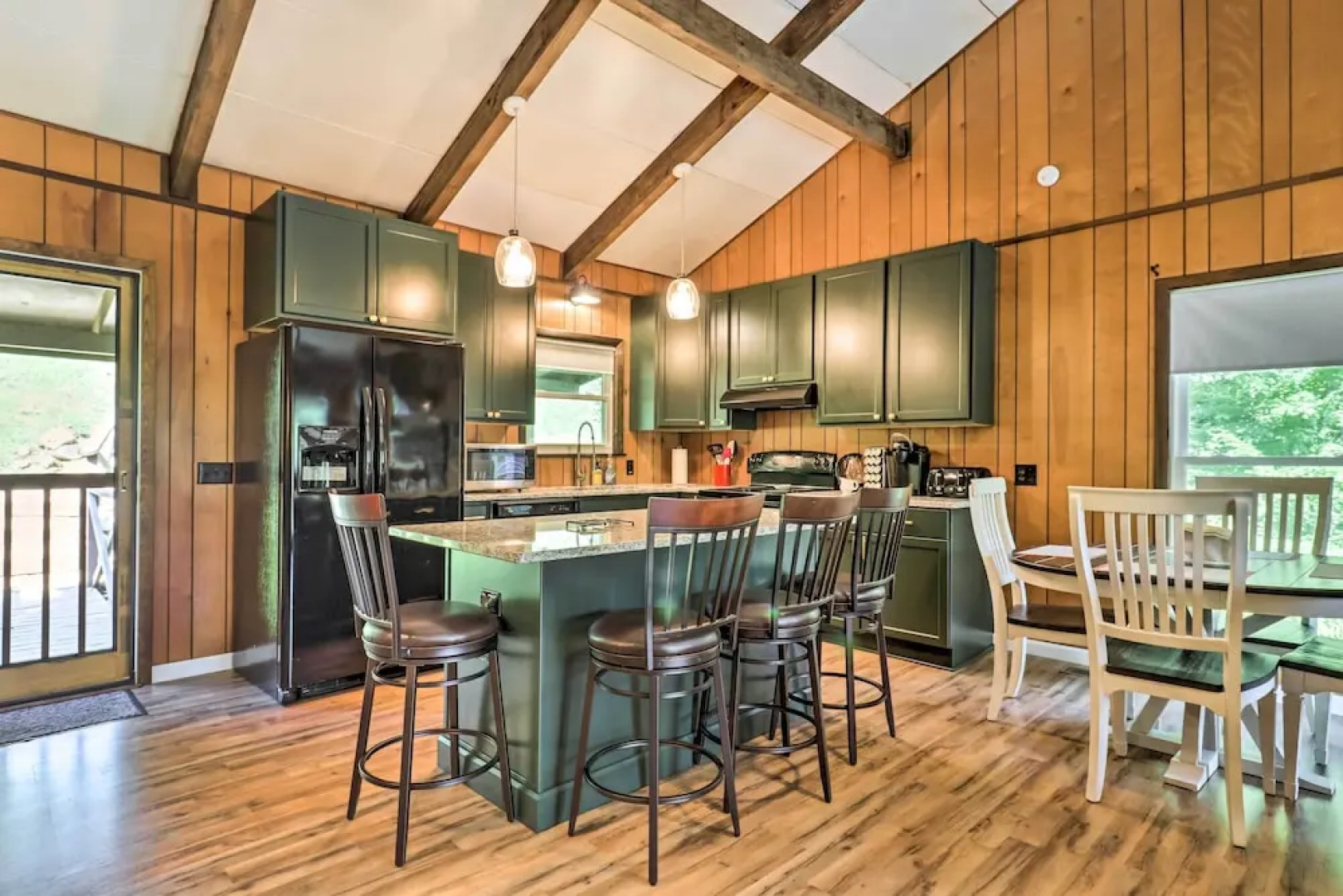 Lake Santeetlah Escape w/ Kayaks, Boat Slip & More