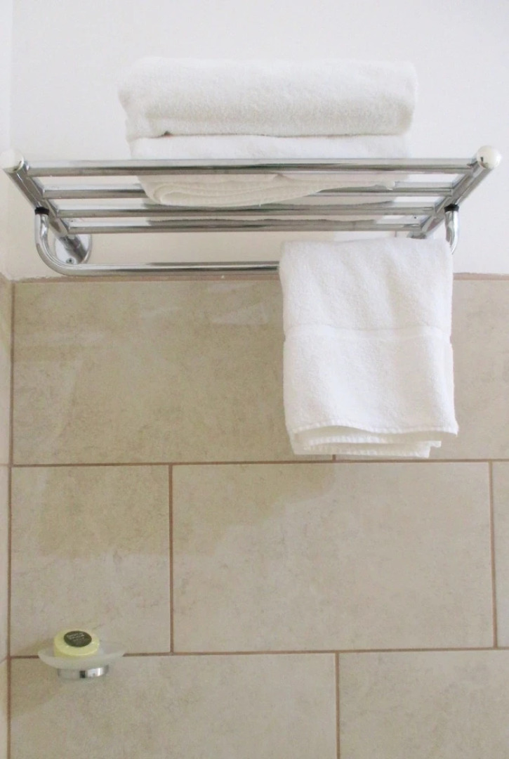 Cedar Cats Short Stay Apartments - Adults Only