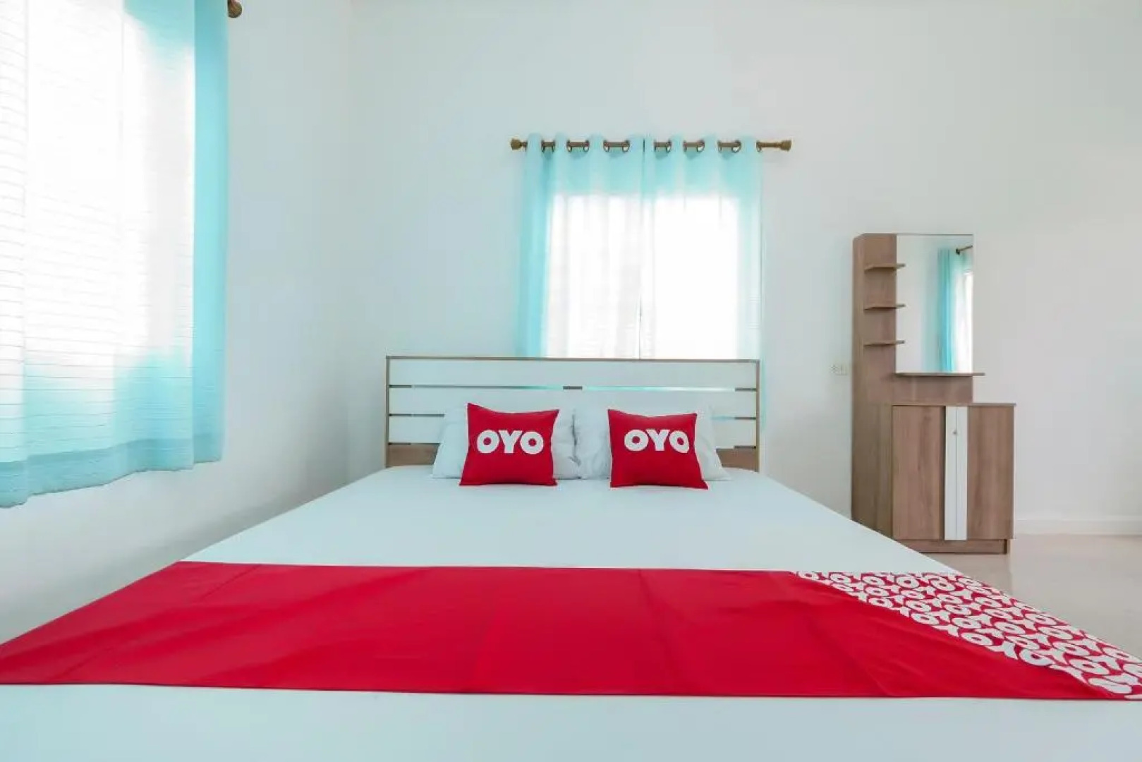 OYO 75339 Full Frame Resort (Vaccinated Staff)