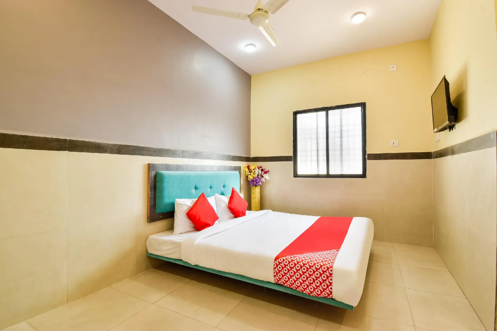 OYO 71301 Hotel Karemore Celebration