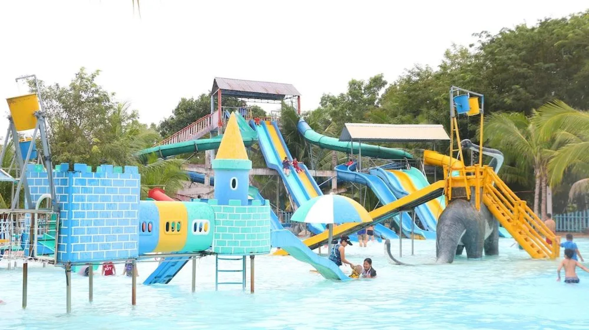 Van Huong Mai Bungalow