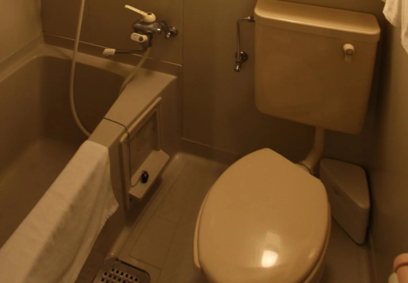 Hotel Yugaf Inn Bise