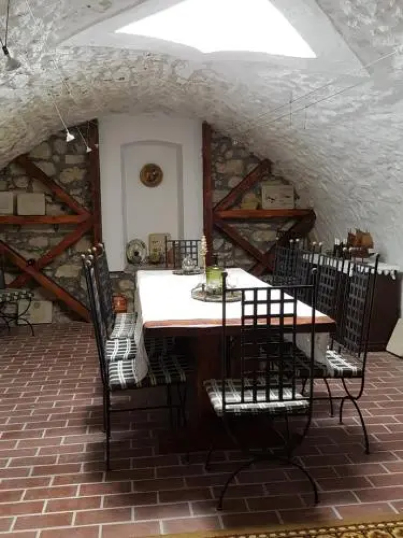 Gombas Kuria Mansion Boutique BB