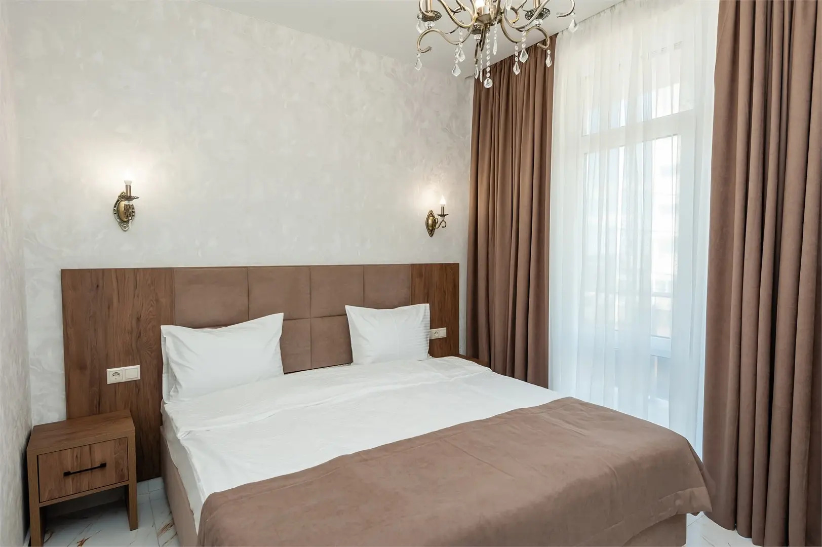 Crystal Hotel by Family Pride Inn Feodosia
