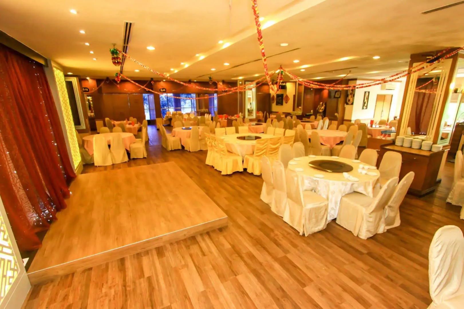 Crystal Crown Hotel Harbour View