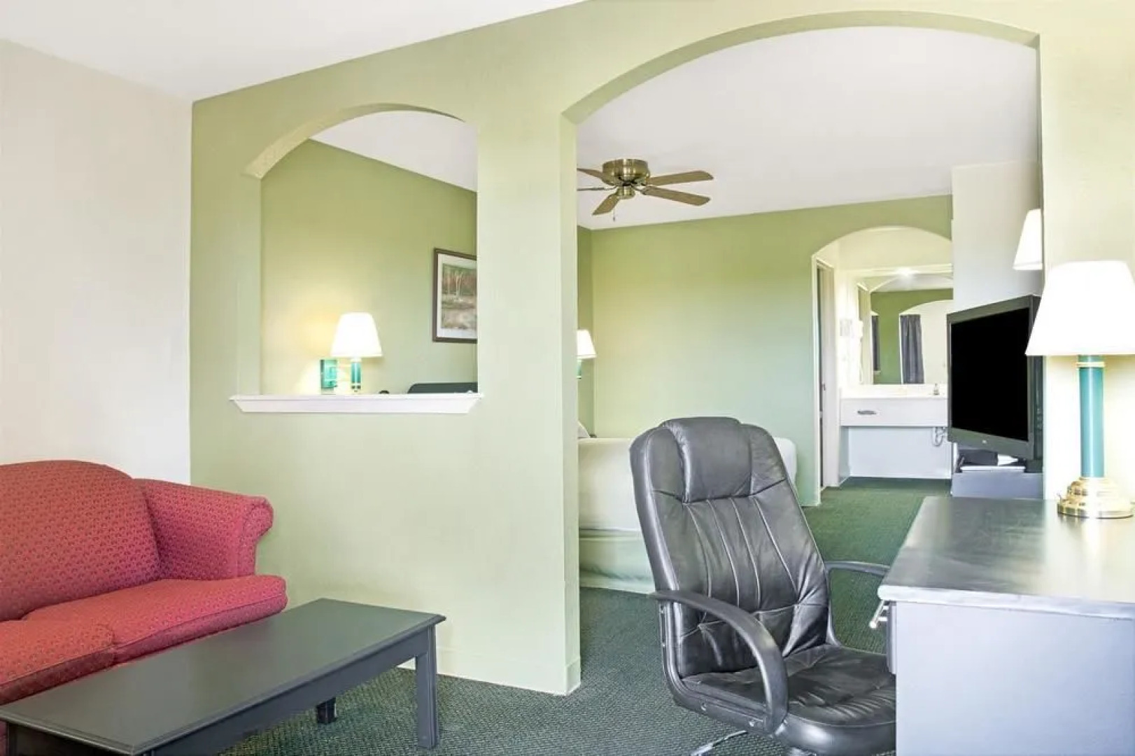 Days Inn by Wyndham El Campo TX