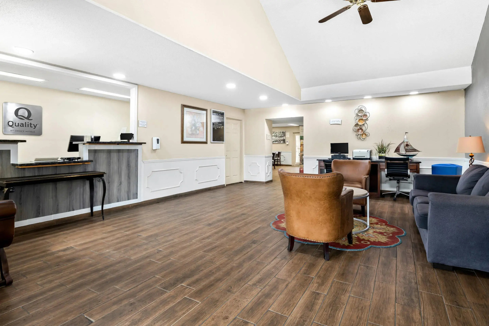 Quality Inn Decatur River City