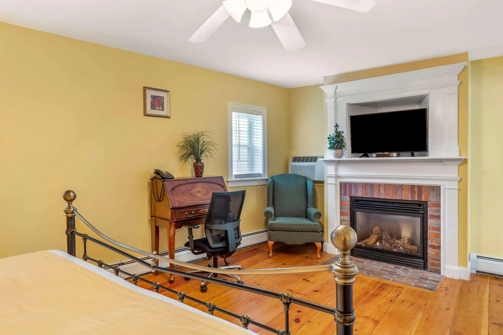 Essex Street Inn & Suites, an Ascend Collection Hotel