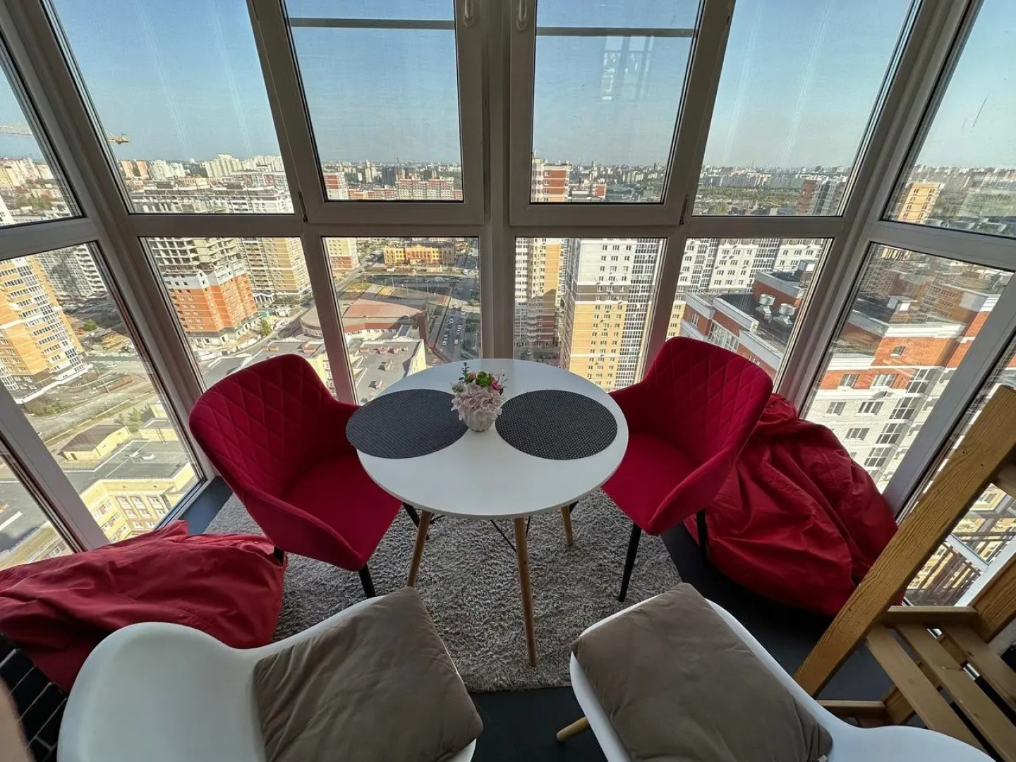 Апартаменты на улице Артемова