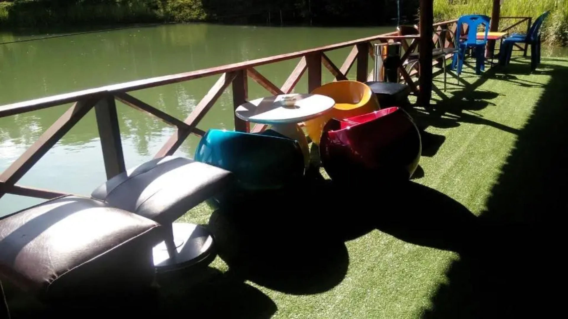 Pueanjai Resort and Restuarant