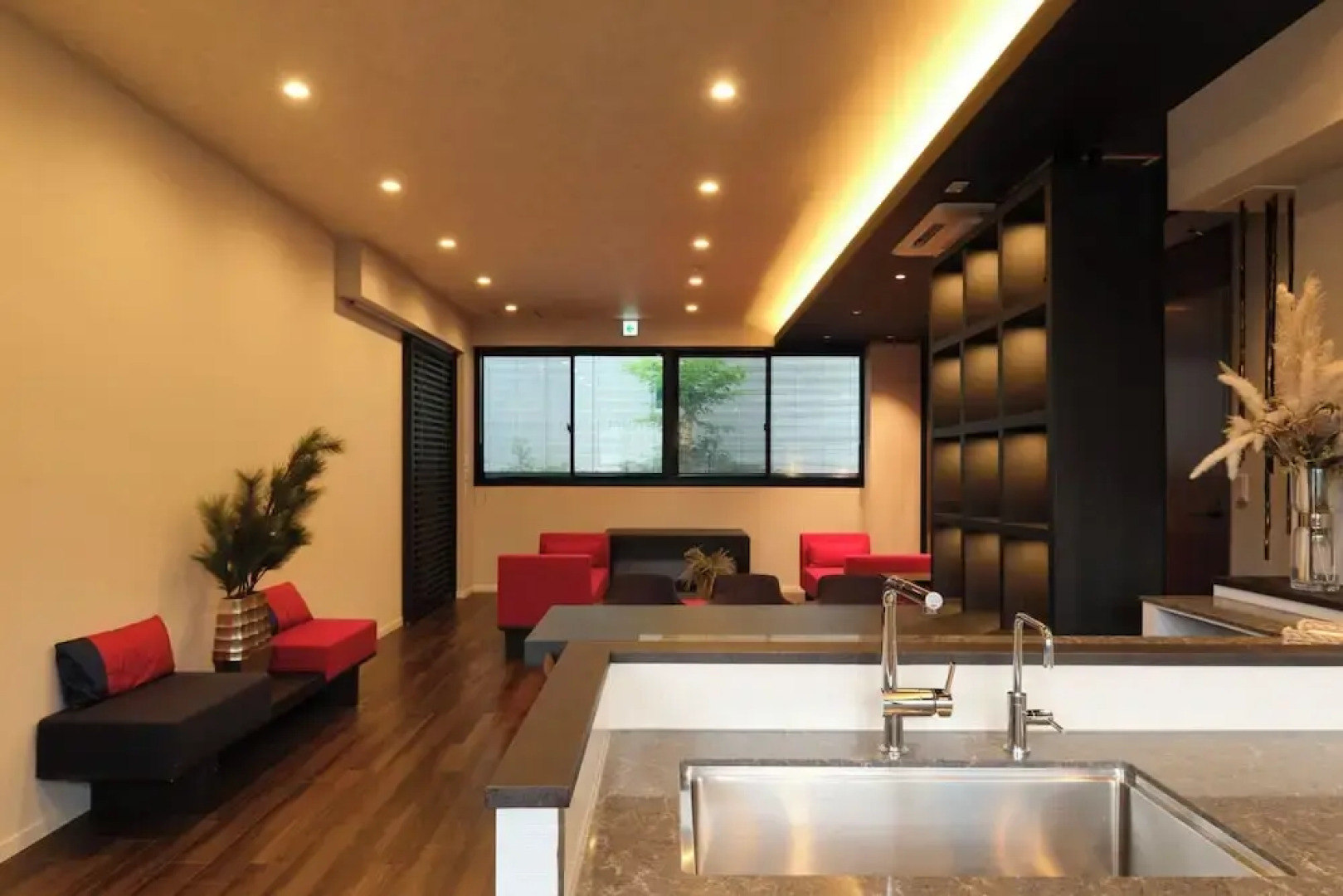 Preciojite Chigasaki by Tranova