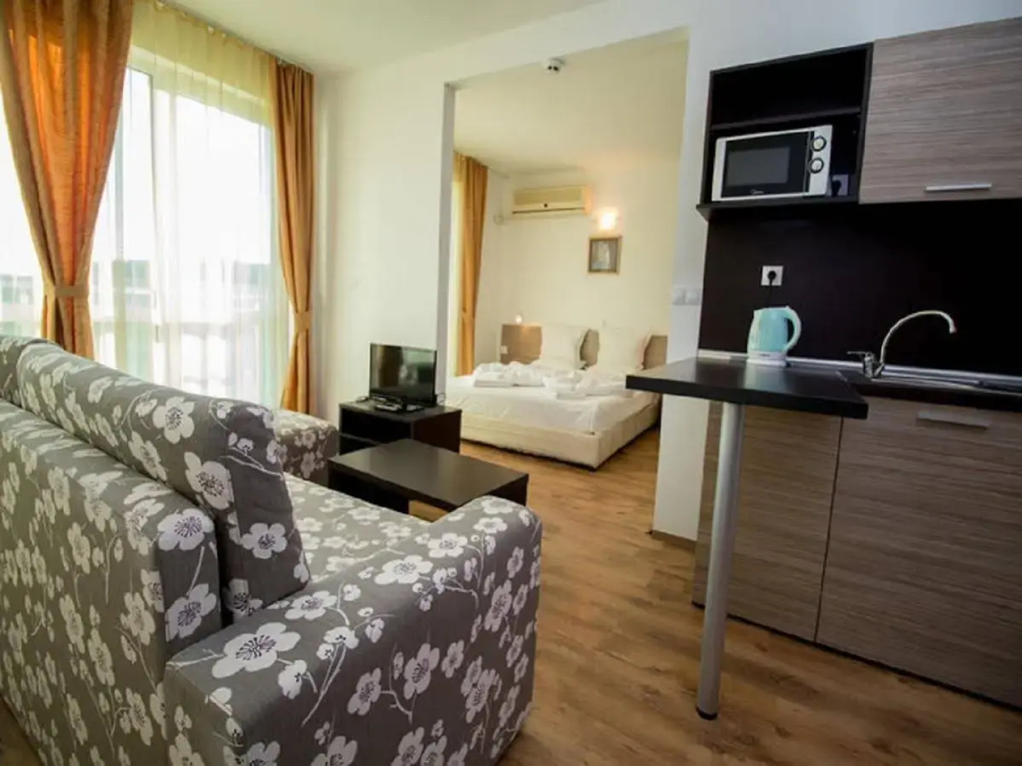 Сарафово Плаза Комплекс