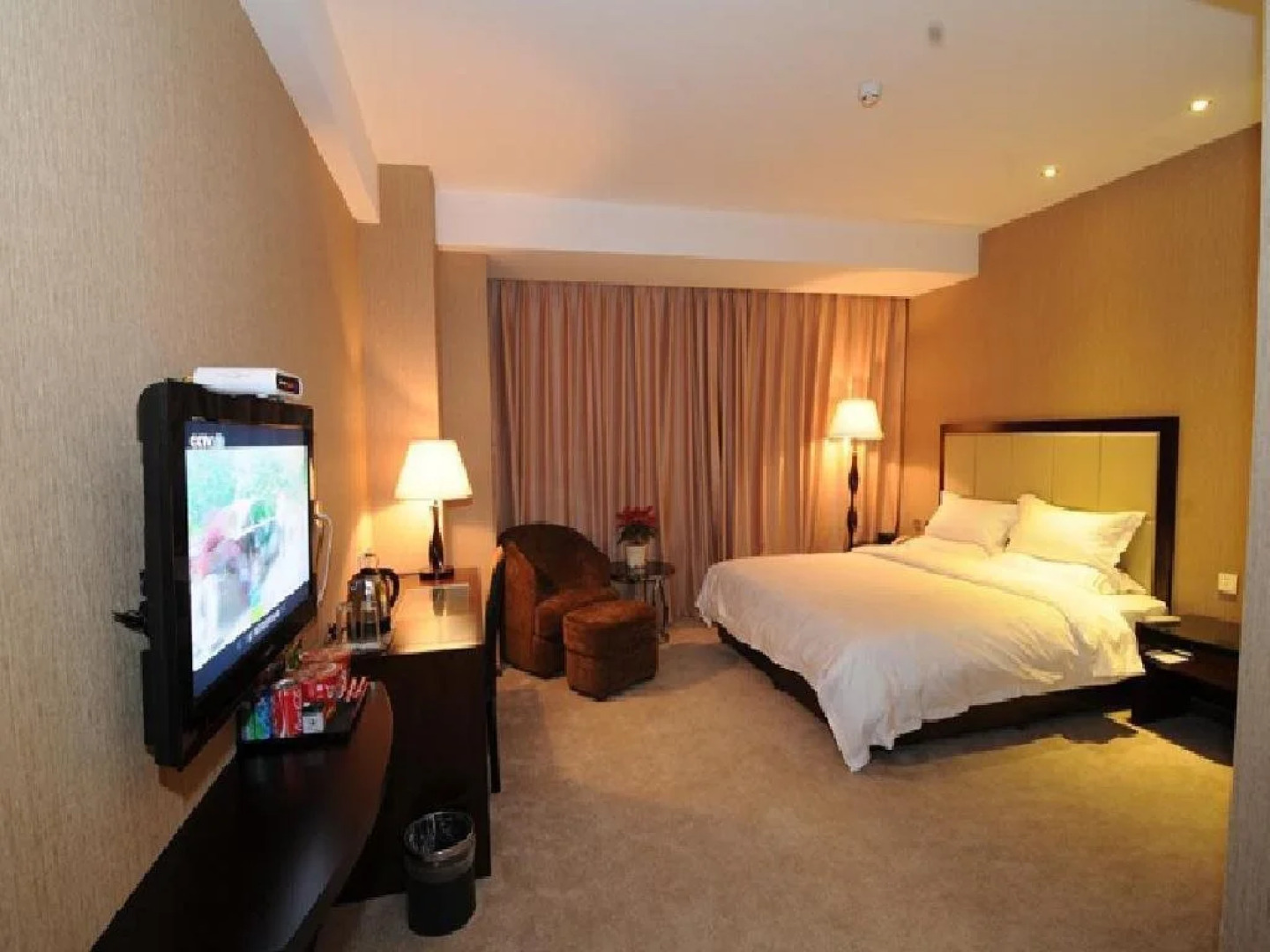 Huashan Ziyuan Hotel