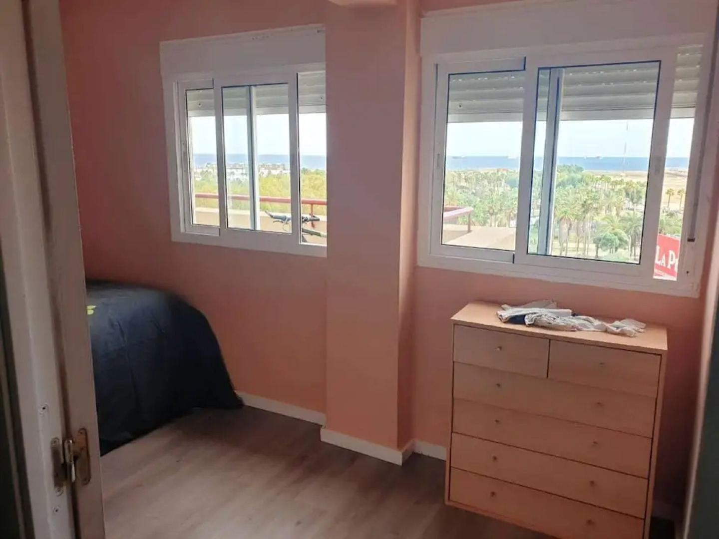 Apartment With 3 Bedrooms in La Línea de la Concepción, With Wonderful sea View, Furnished Balcony and Wifi Near the Beach