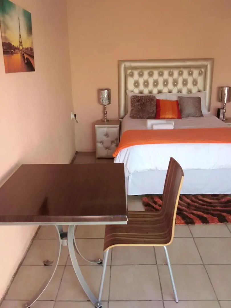 Twilight Breeze Lodge