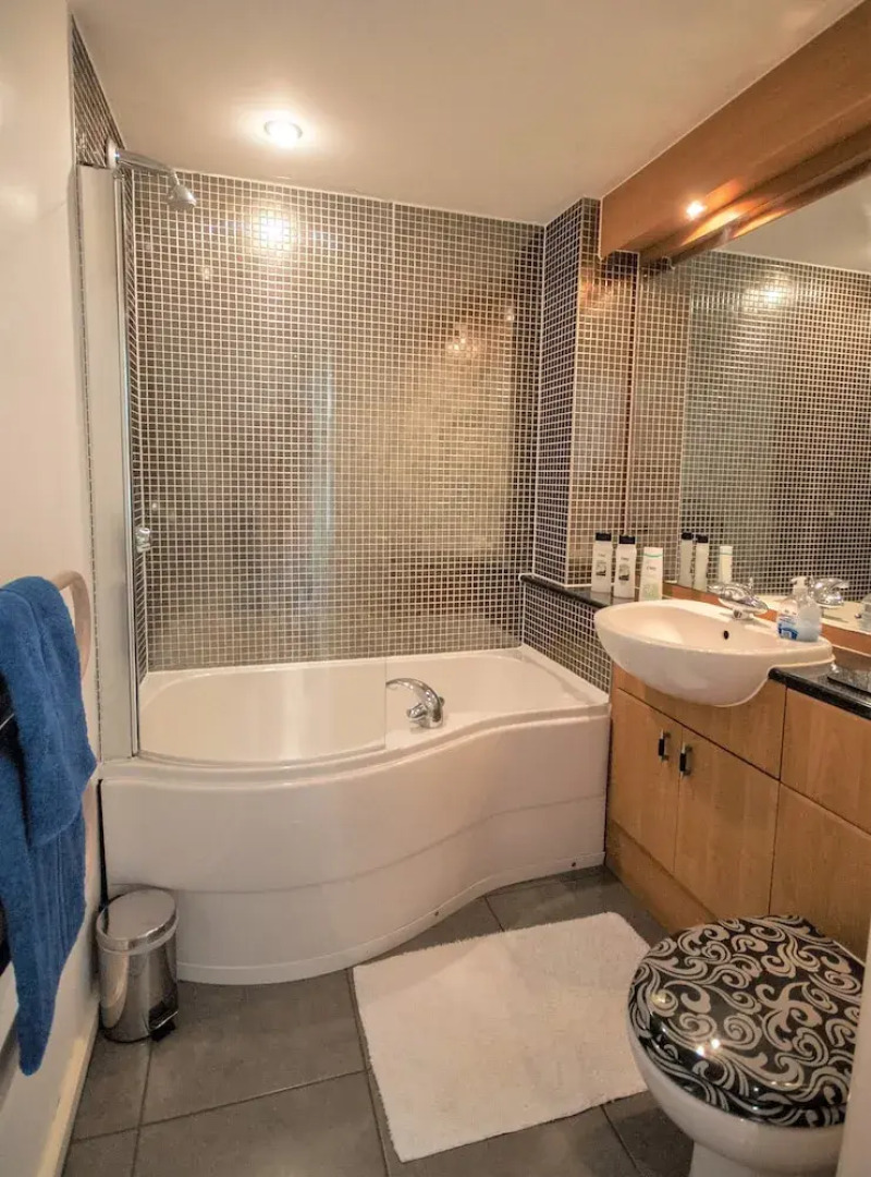 Stylish Coastal Apartments