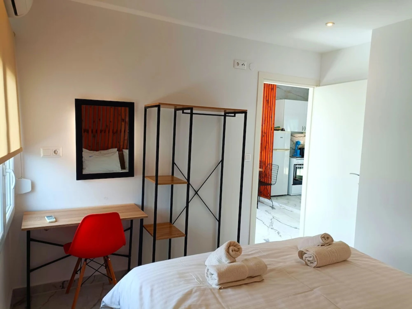 Salonikiou Beach Deluxe Apartments