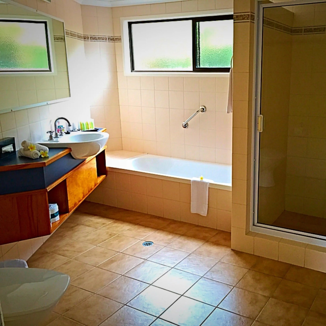 Shearwater Scenic Villas