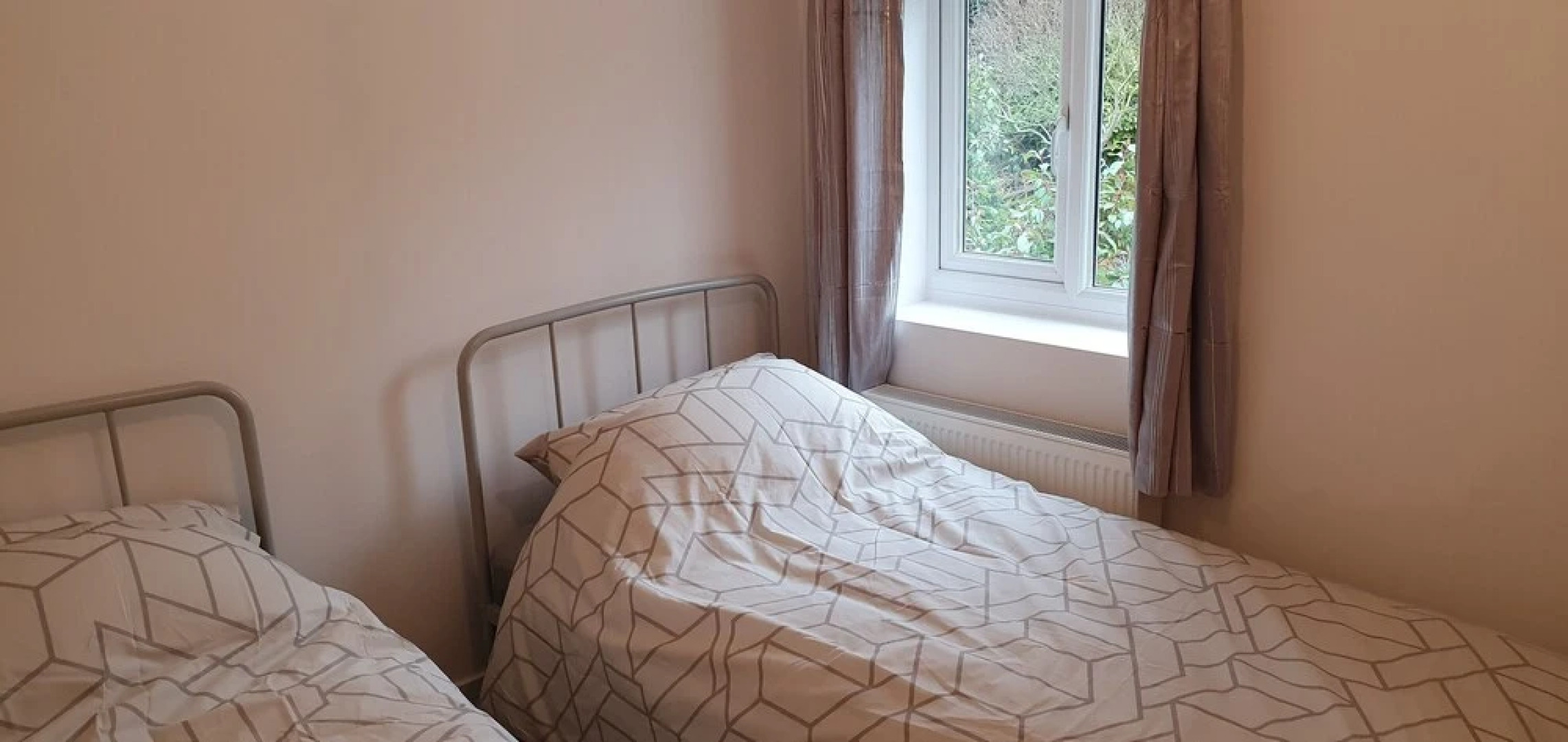 Modern Rochester 3 Bed House