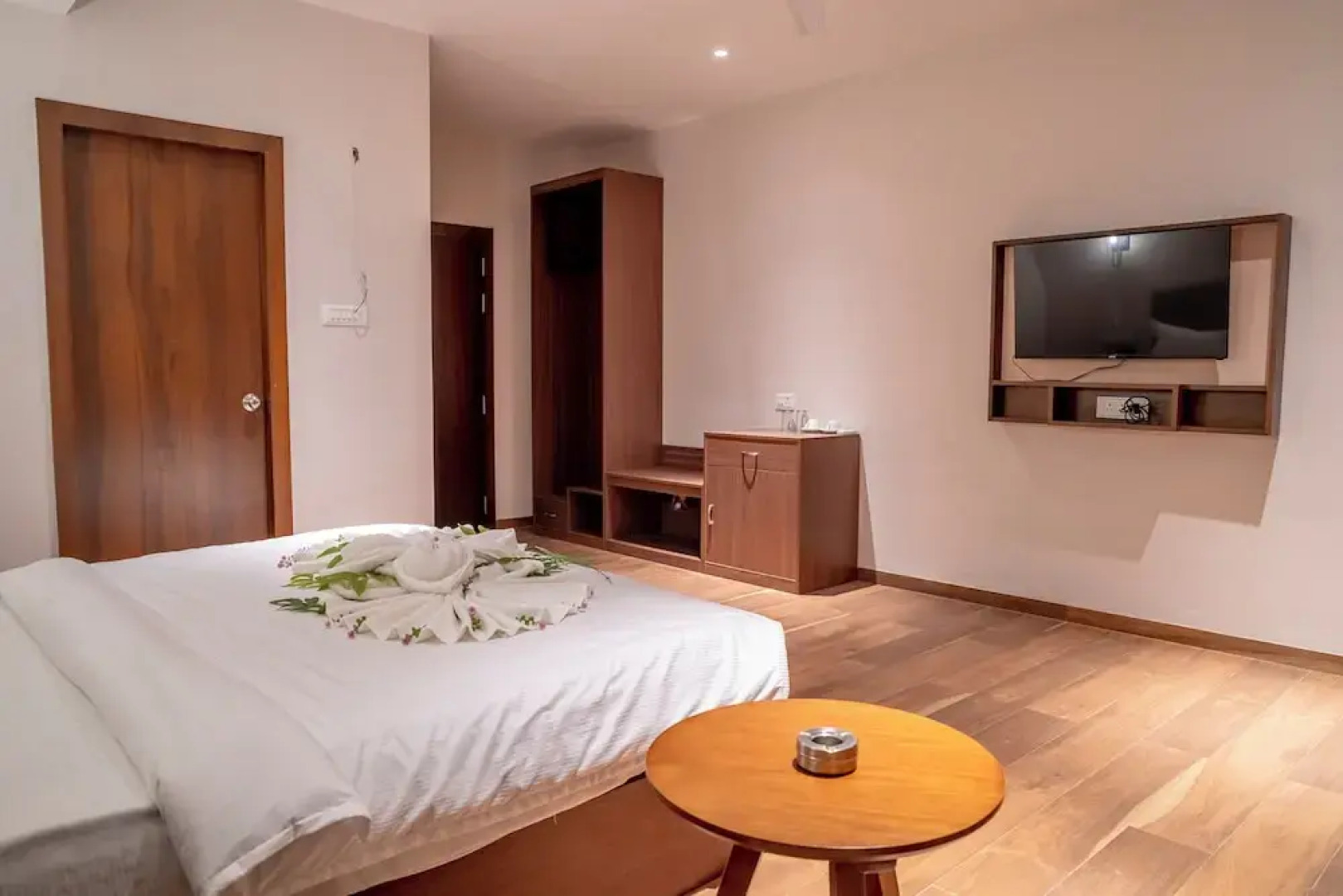 The 7th Heaven Resort