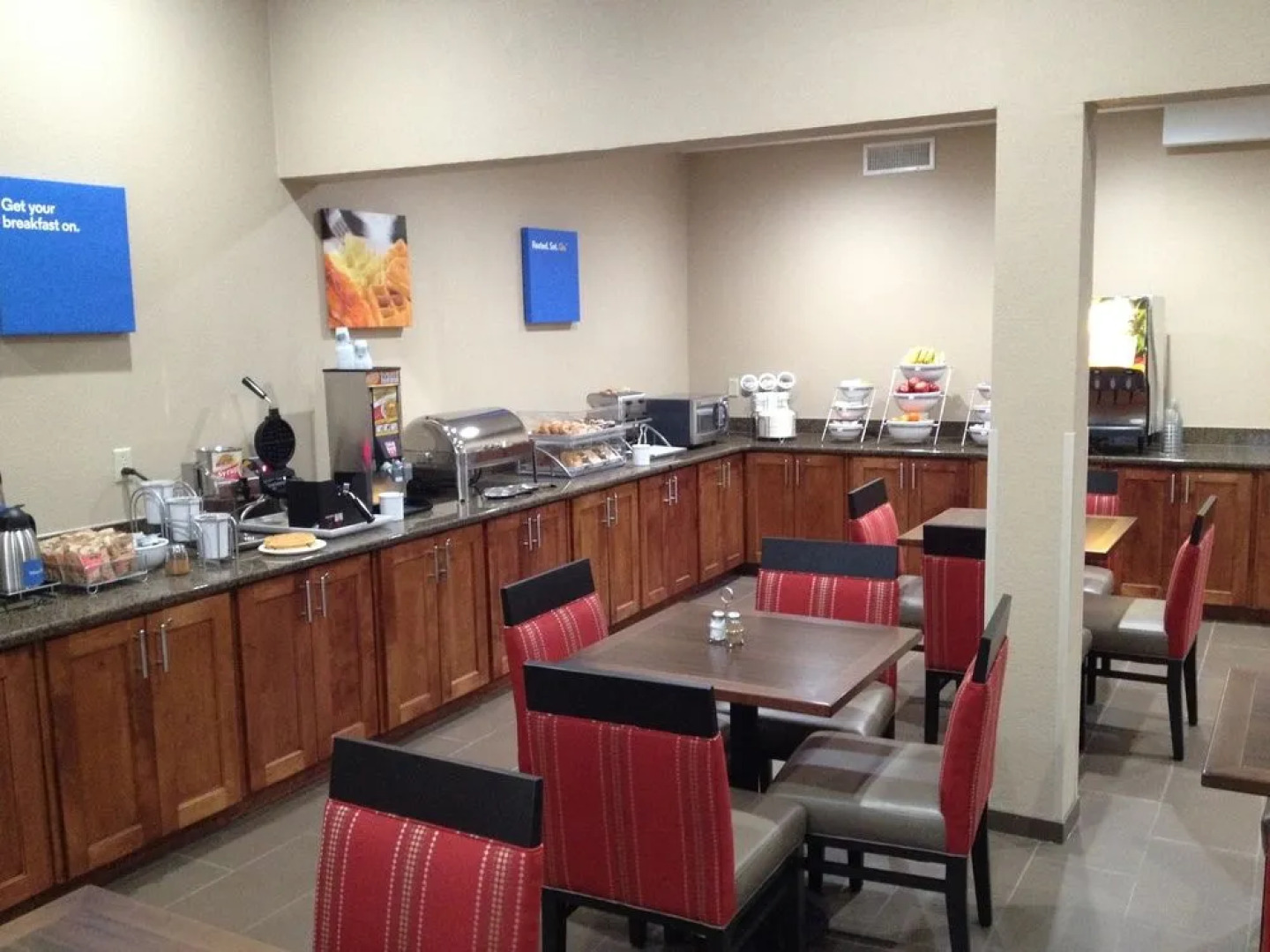 Holiday Inn Express Junction City