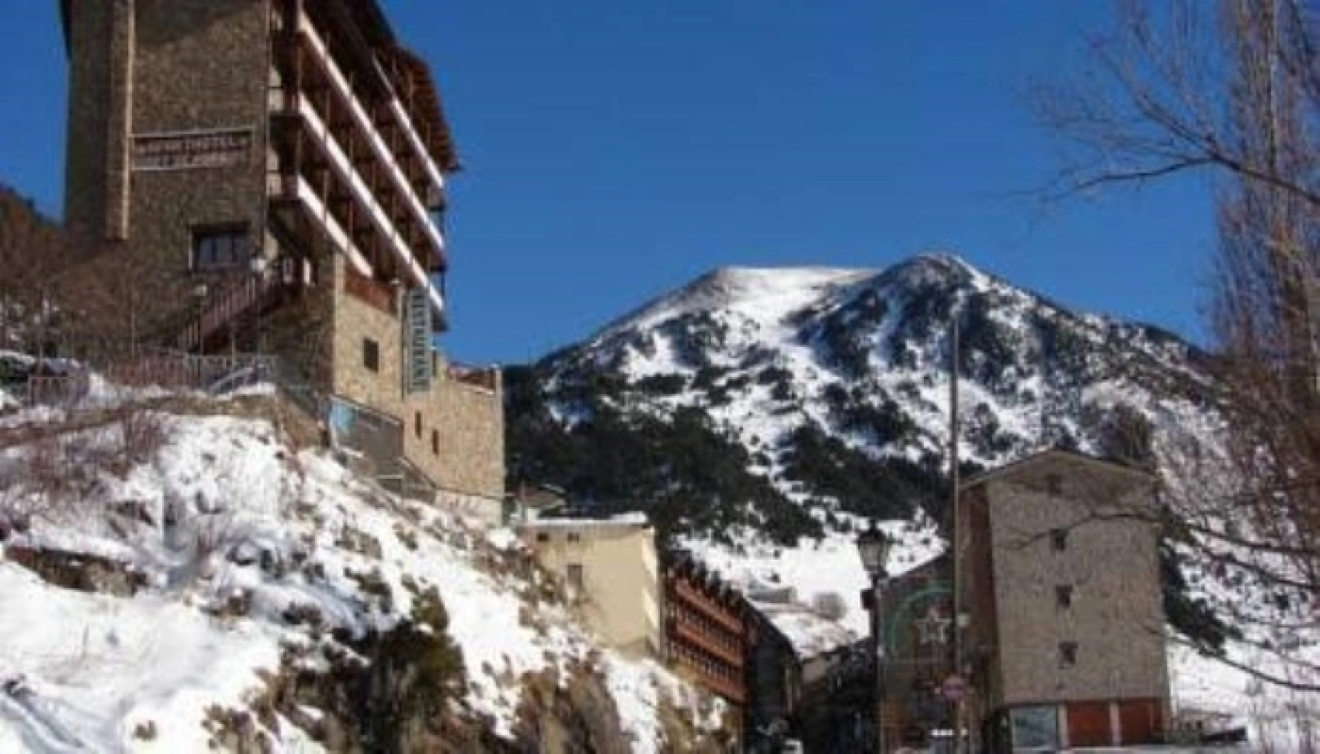 Aparthotel Hort de Popaire