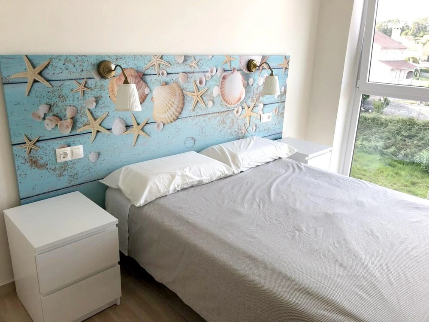 Apartment With 2 Bedrooms in Illa de Arousa, With Wonderful sea View, Furnished Garden and Wifi Near the Beach