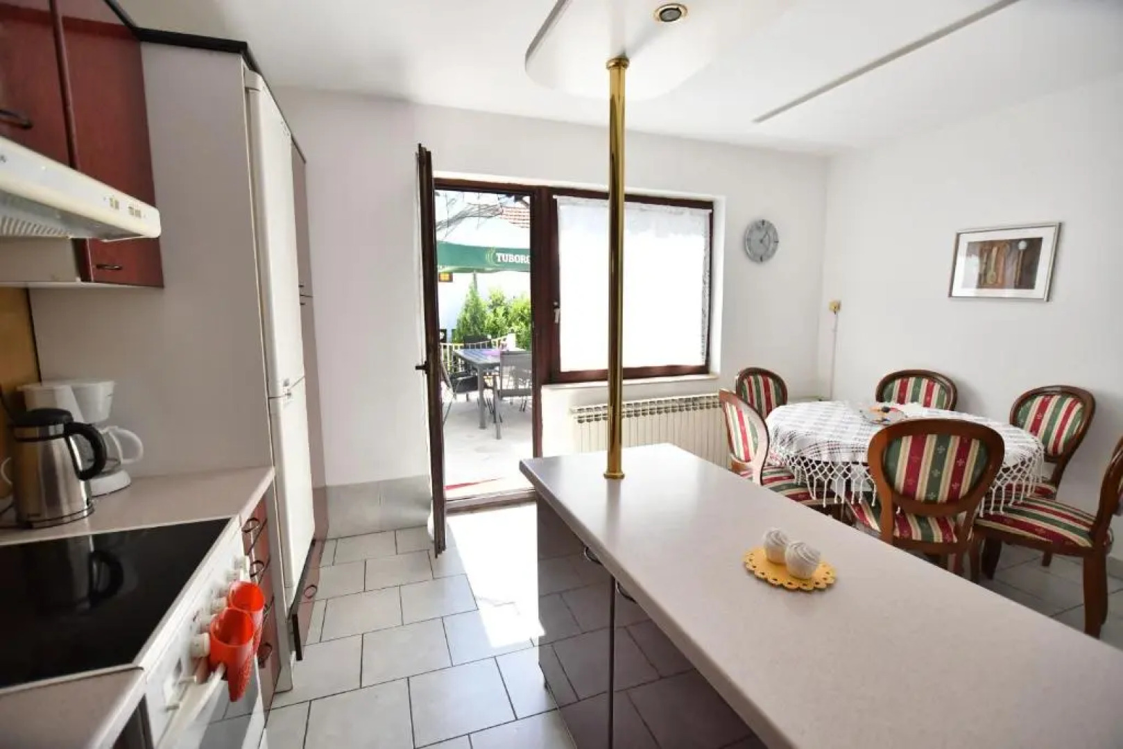 Villa Mina Kladovo, entire charming house with 5 bedrooms