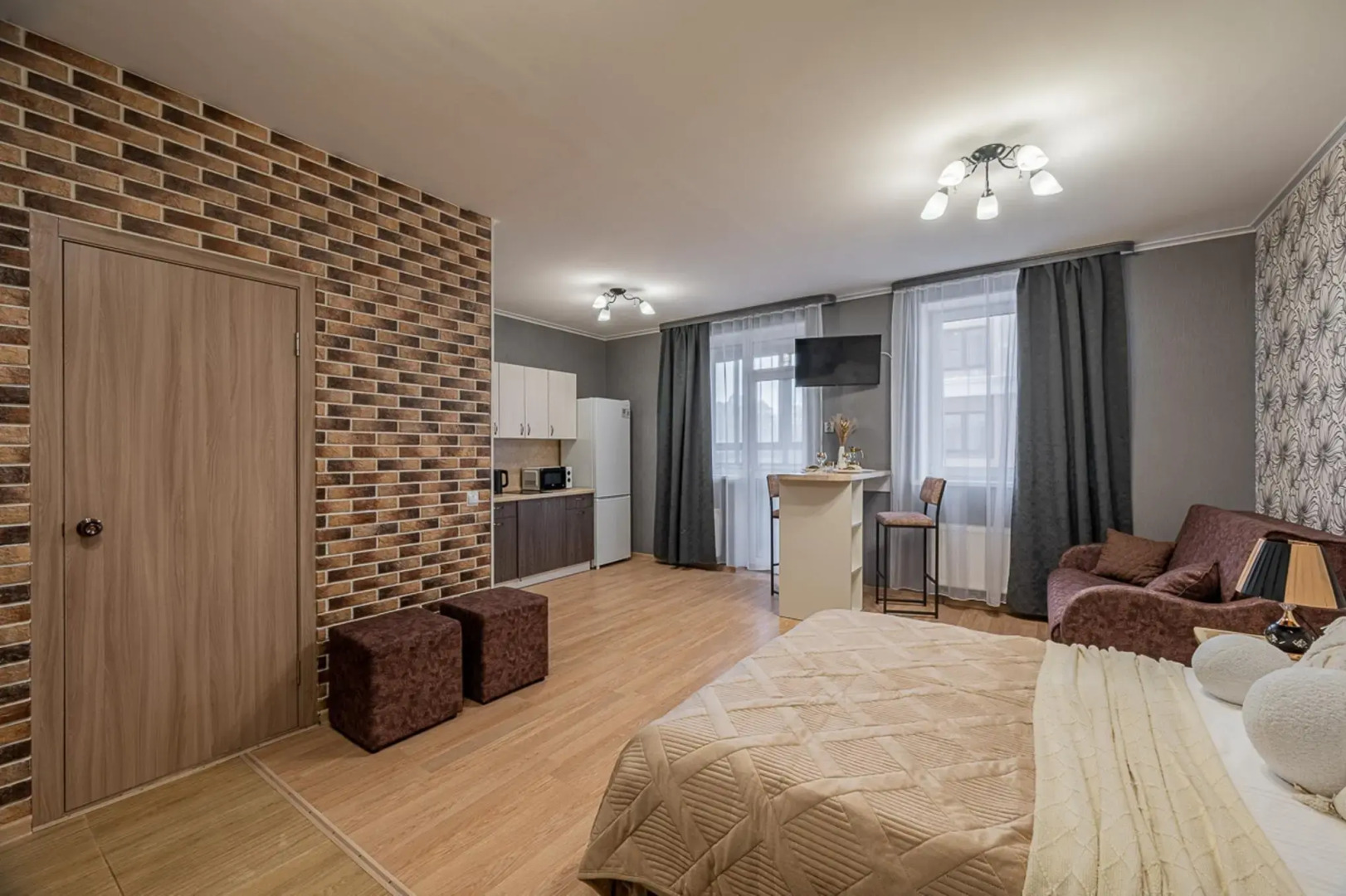 Хорошего дня на улице Алексея Латышова