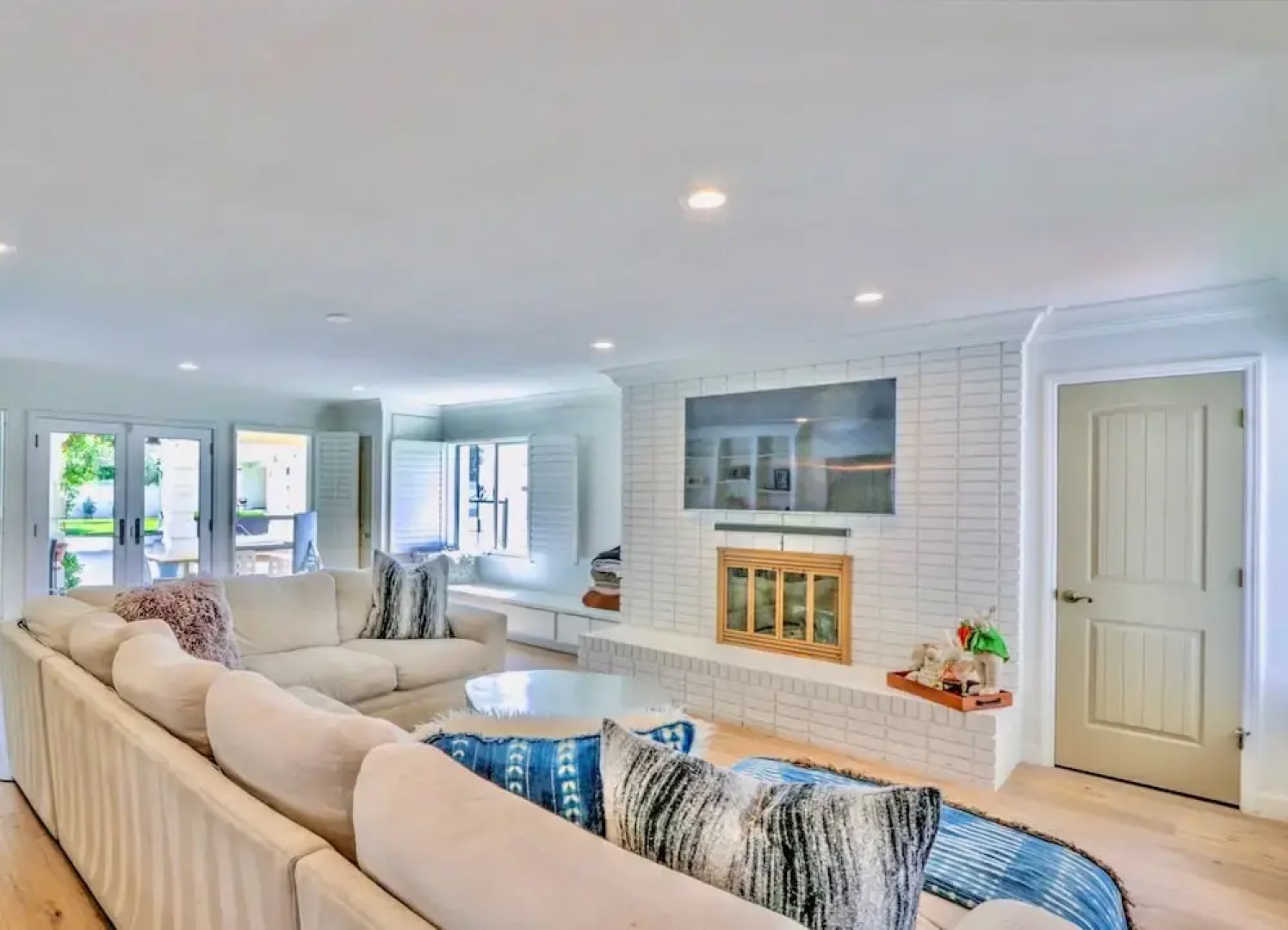 WOWFIFTY - Luxury Communal Wellness Resort Getaways for Adults 50 Plus