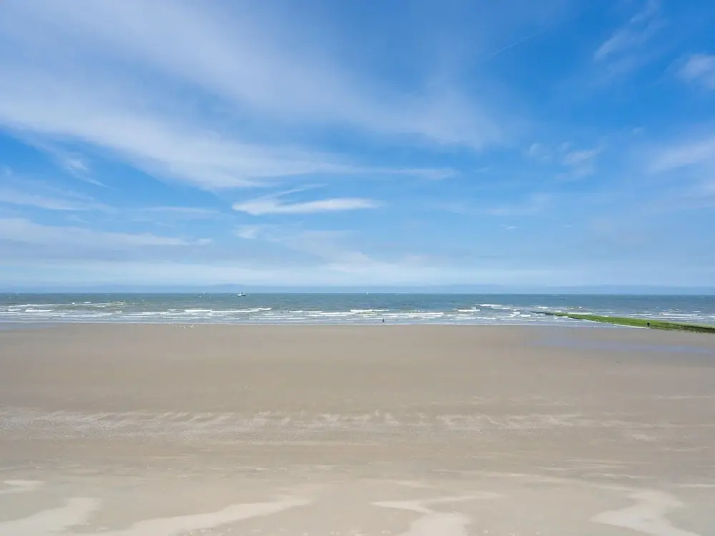 Apartment in Ostend Near North Sea