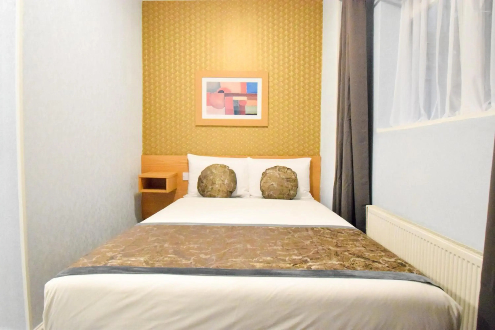 Pembridge Palace Hotel