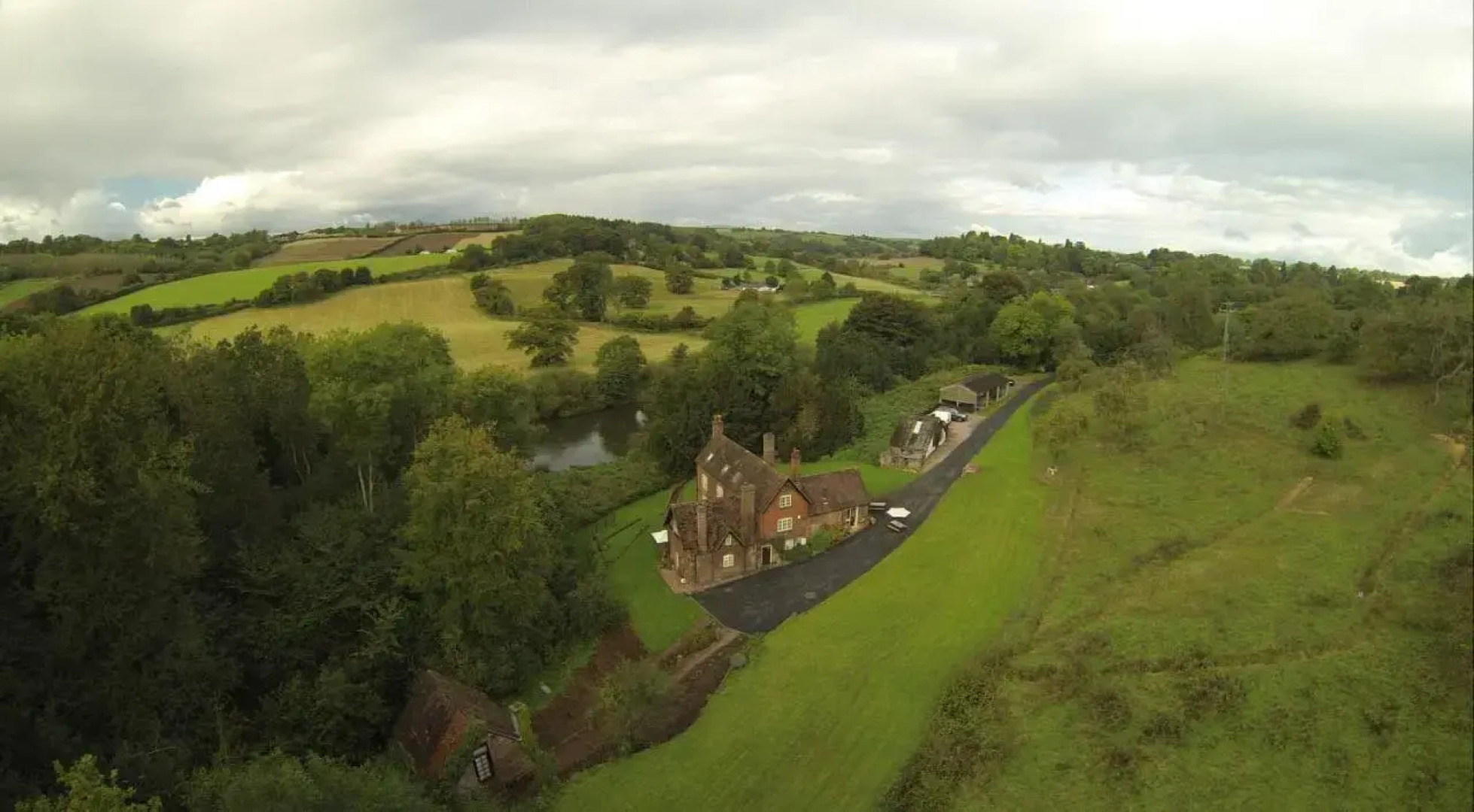 Worralls Grove Guest Farm House