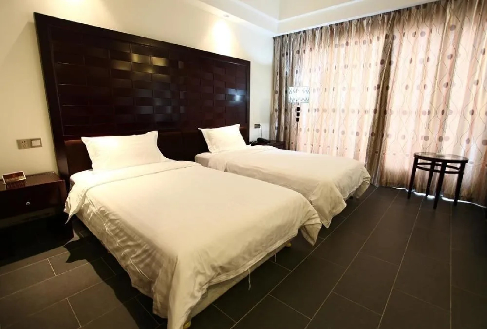 Yading Shanhui Holiday Hotel - Huizhou