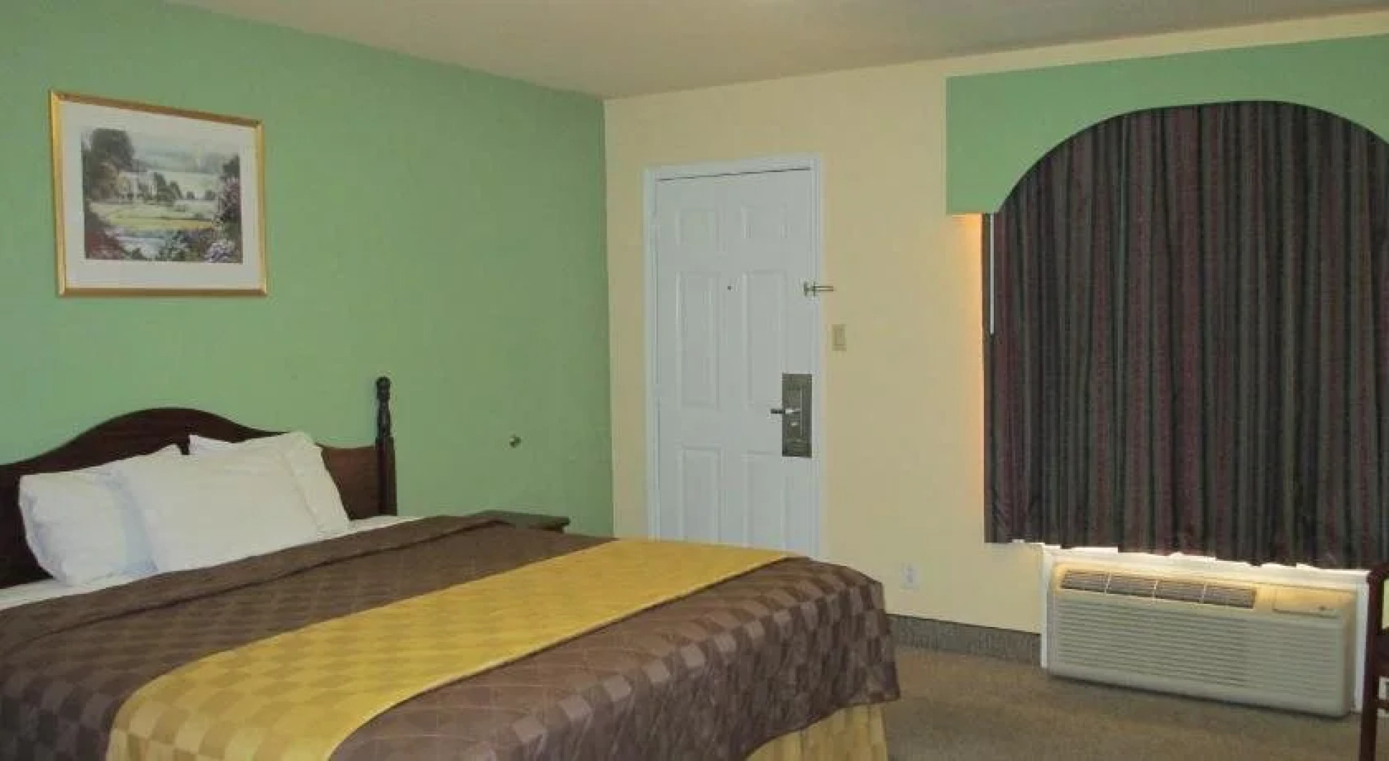 Sunset Lodge of Elgin