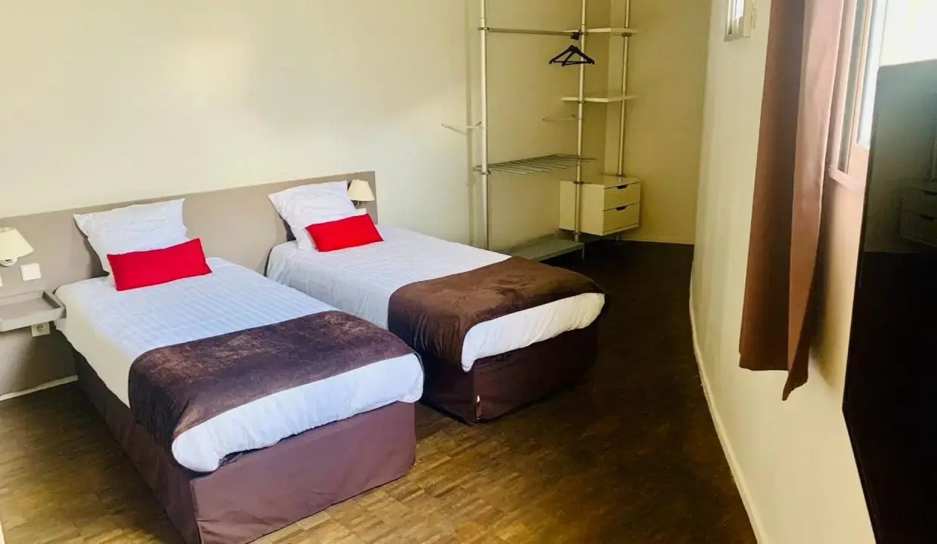 Standing Hotel Suites