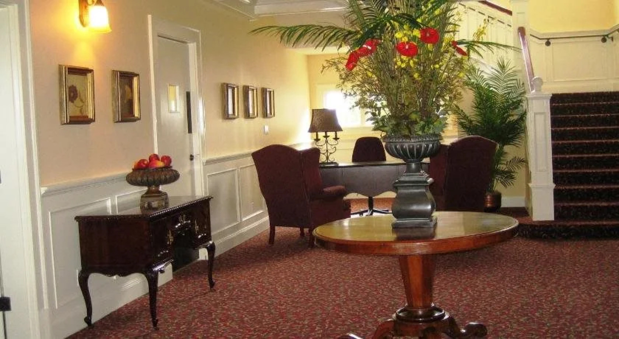 Crown Mansion Boutique Hotel & Villas