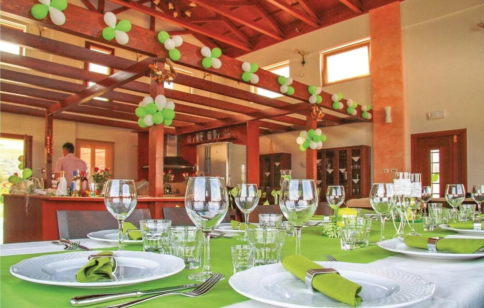 Stunning Home in Houdetsi,heraklio With 6 Bedrooms, Internet and Outdoor Swimming Pool