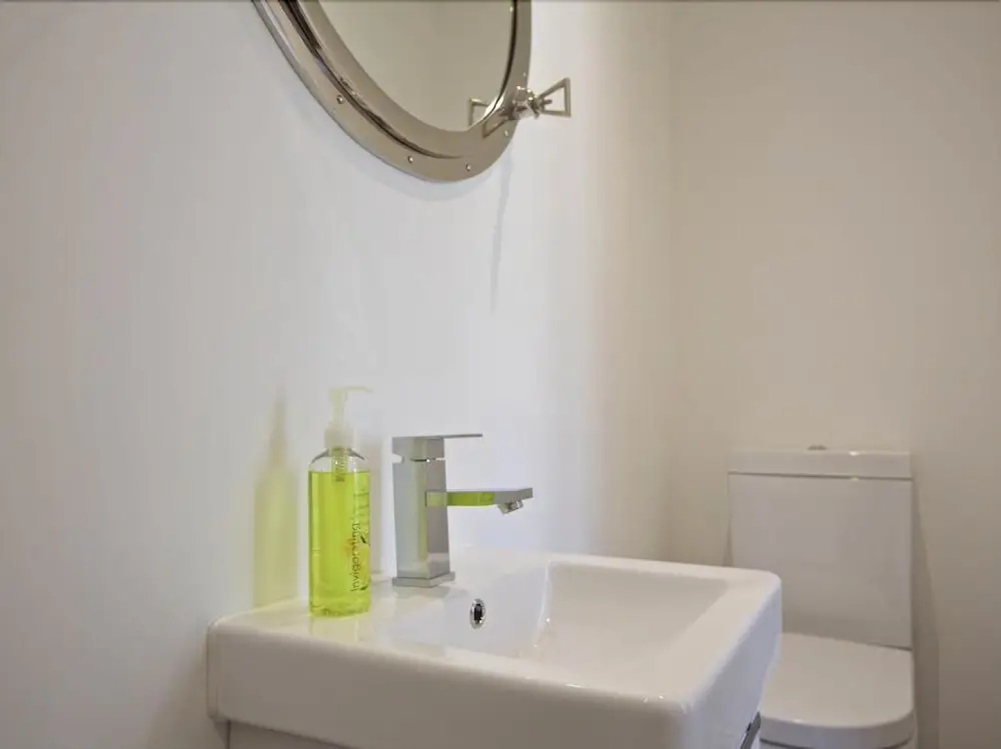 The Barn, 20 At The Beach