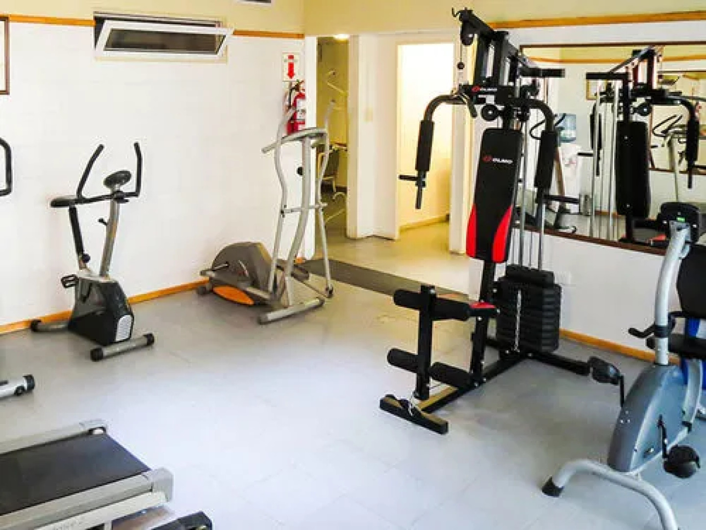 Howard Johnson Hotel & Spa Villa General Belgrano