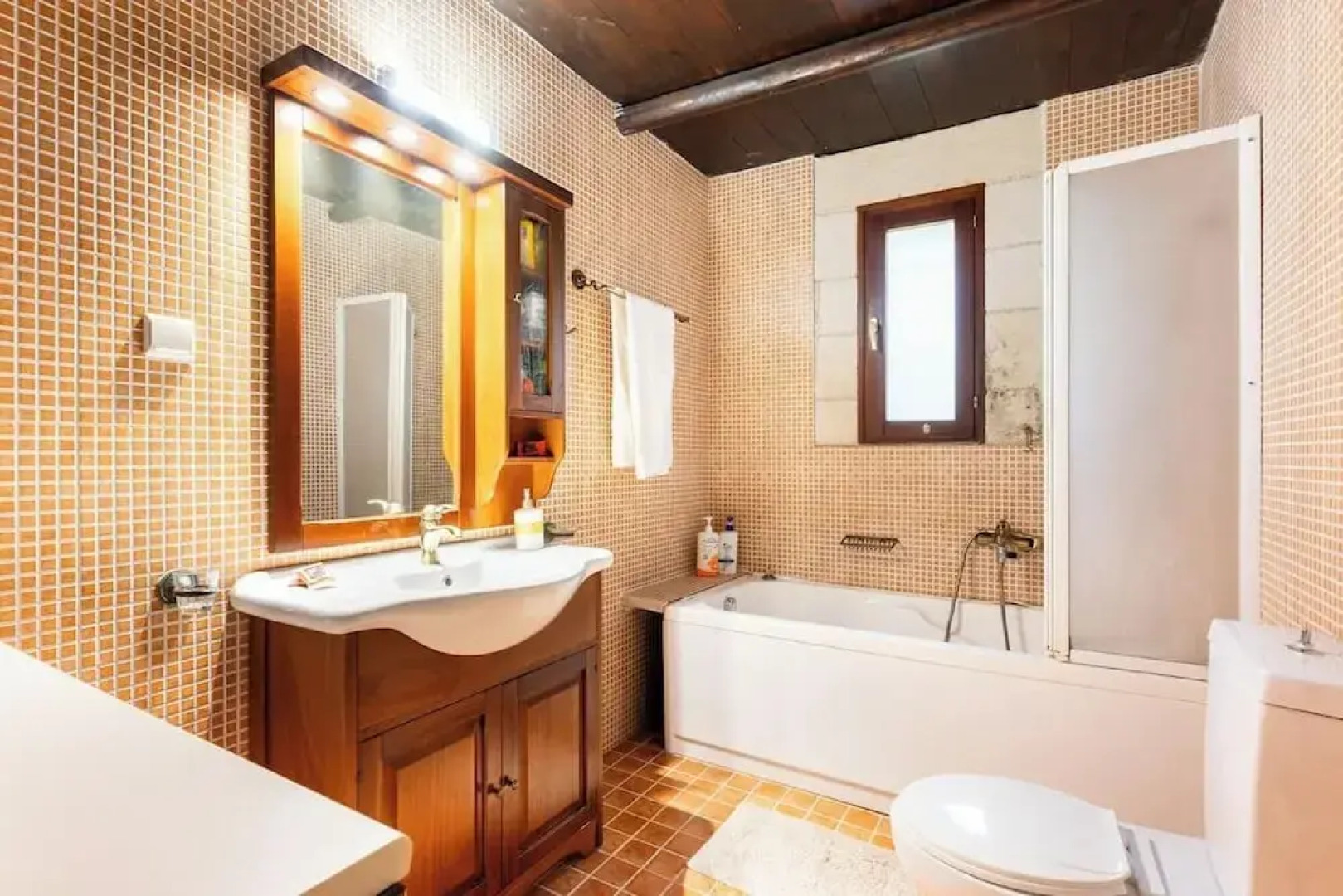 Villa Aloni-traditional Stone Villa With Nice View,pool and Garden