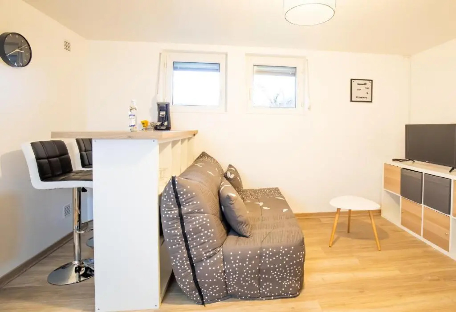 4 - Le studio Pontissalien - Parking Privatif