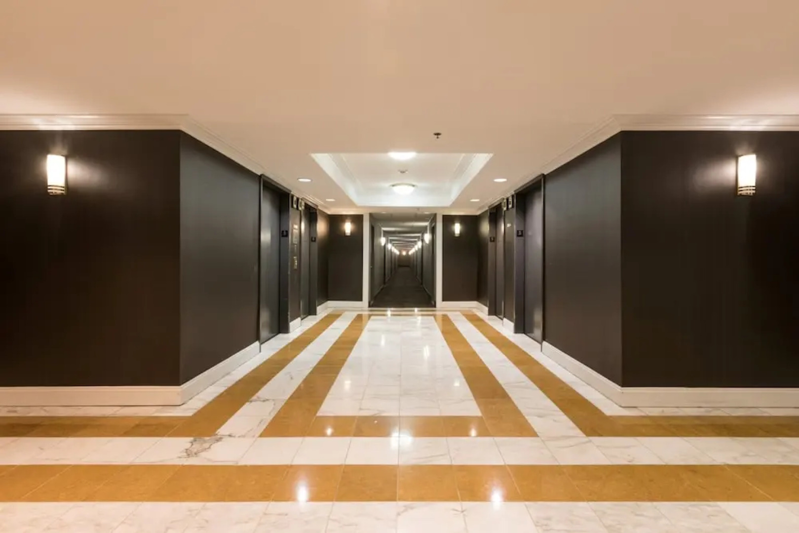 Global Luxury Suites at Hoboken Waterfront