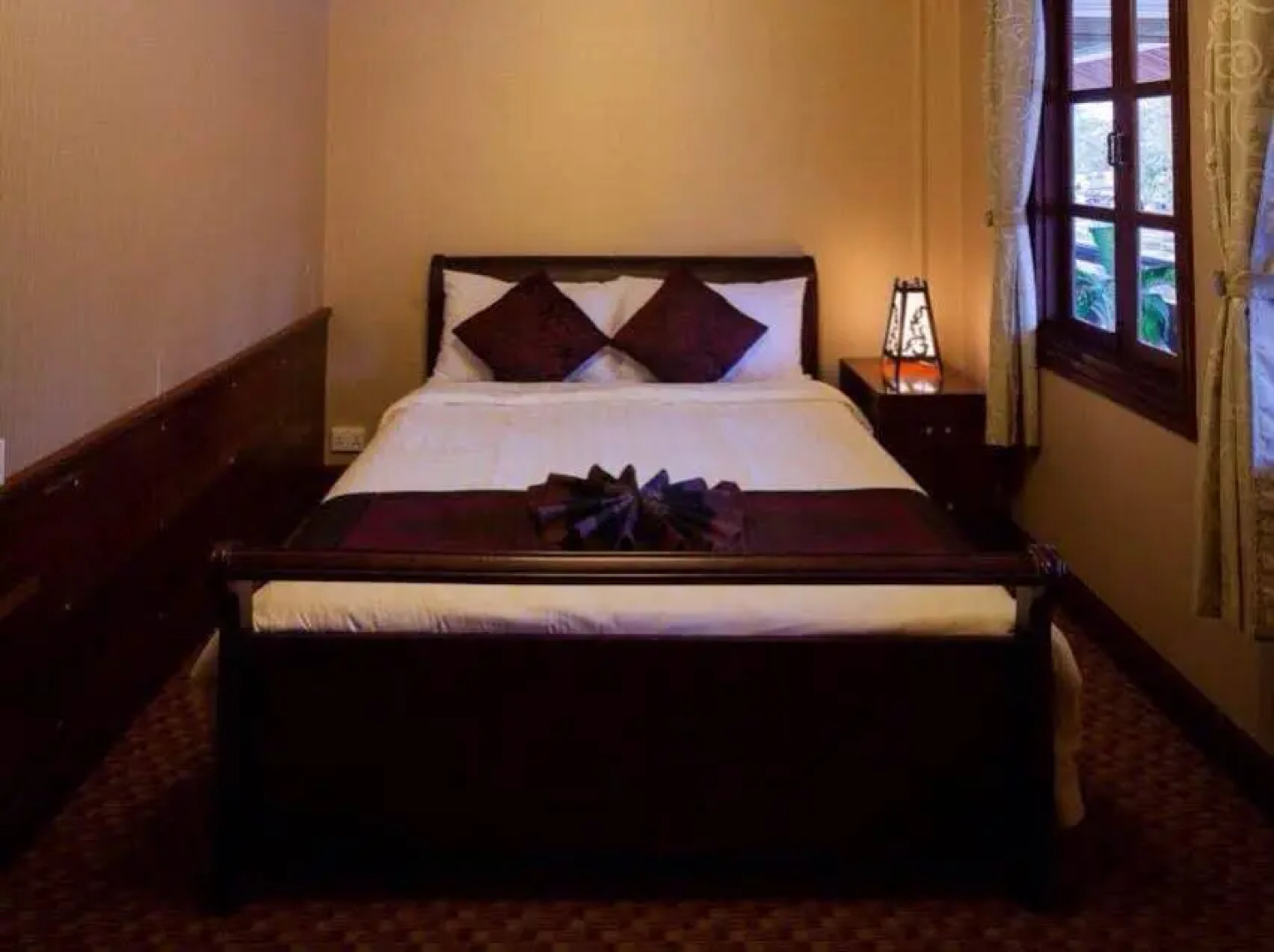 Golden Parasol Luang Prabang Hotel