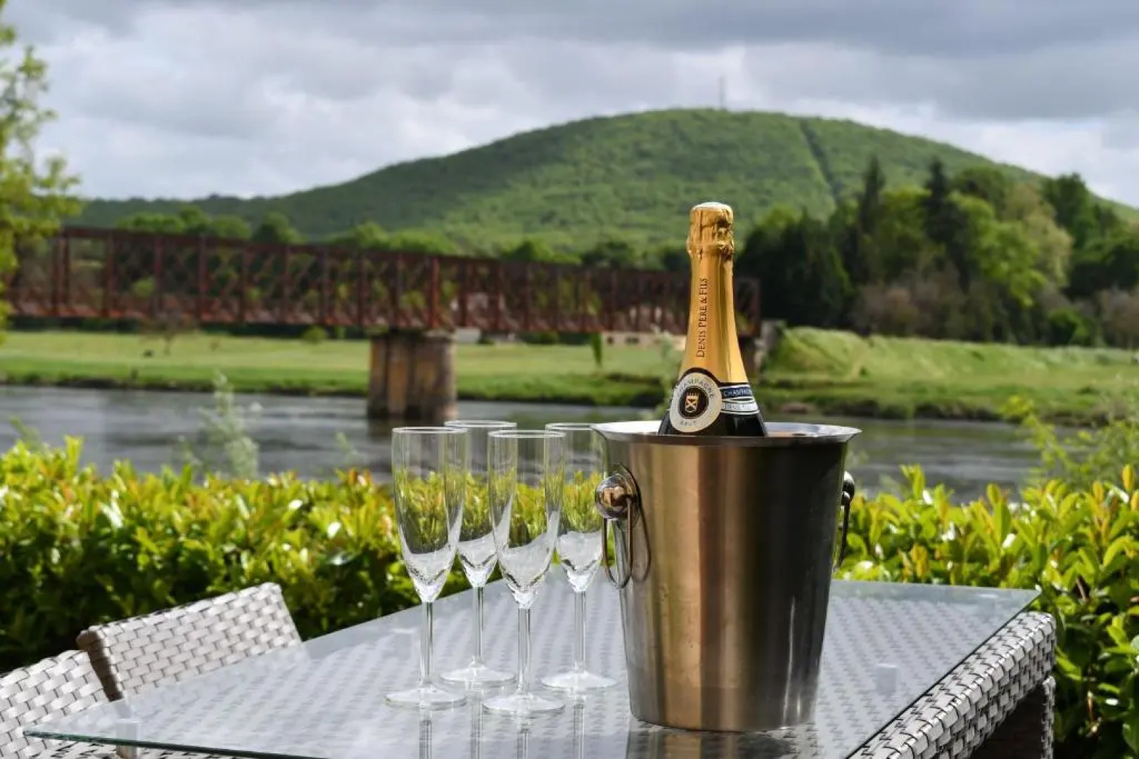 Moon River Grande Maison