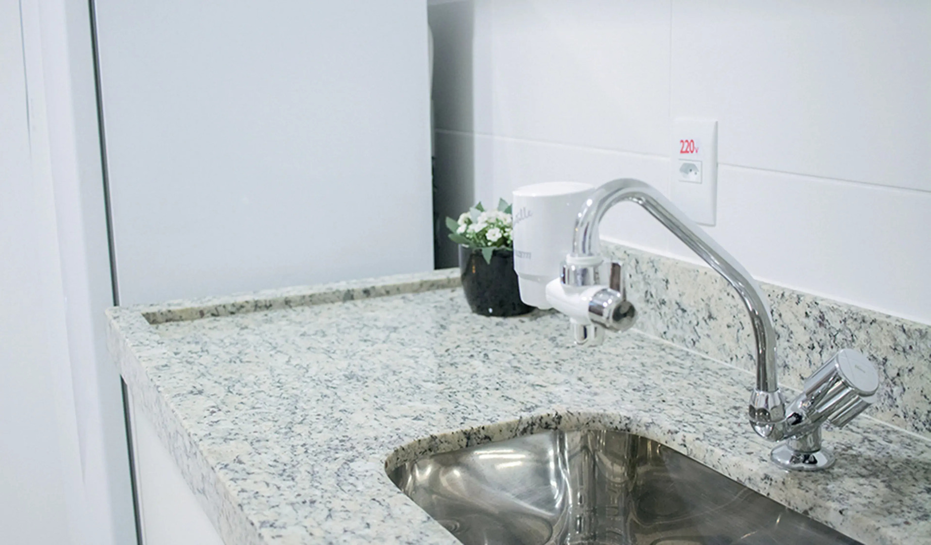 Spot Hplus Long Stay