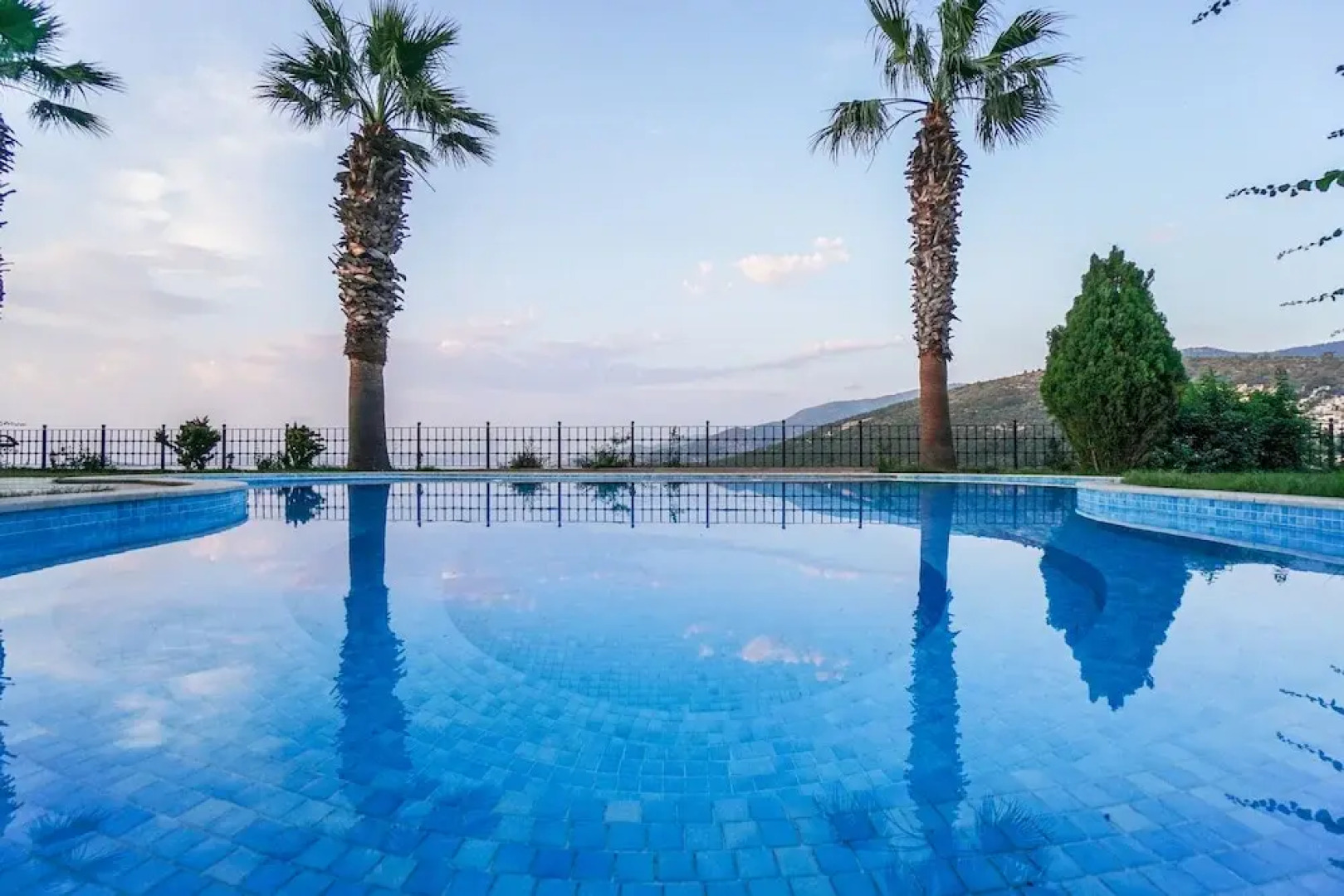 Villa Torba Bay by EvTatilim