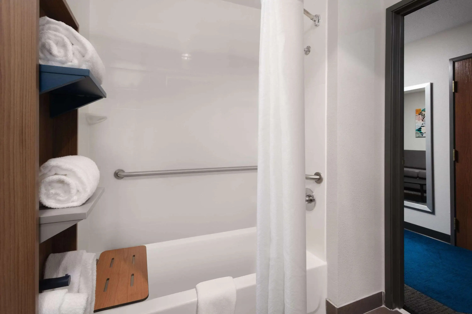 Microtel Inn & Suites by Wyndham Rapid City