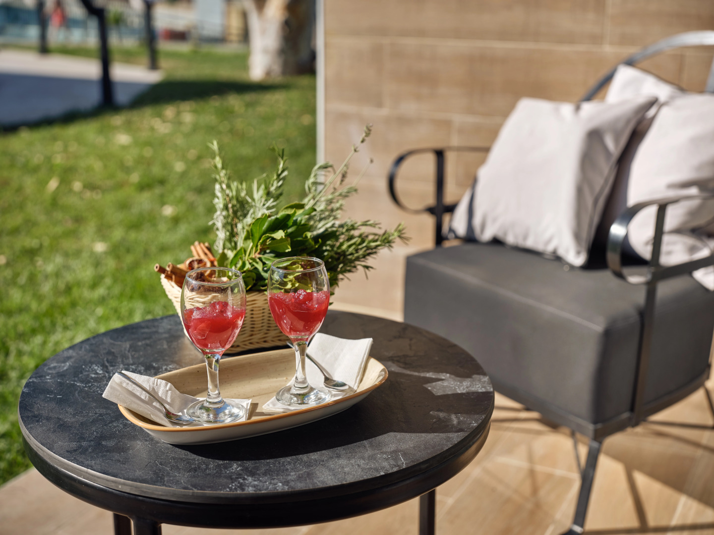 Cavo Orient Beach Hotel